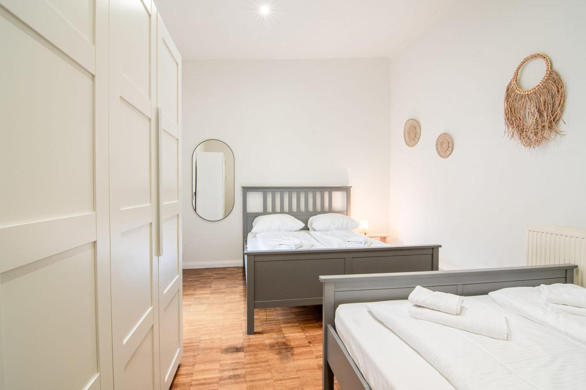 Hamburg - 2 Bedrooms For Up To 11 Guests Buitenkant foto